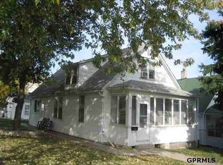 3942 J St, Omaha, NE 68107