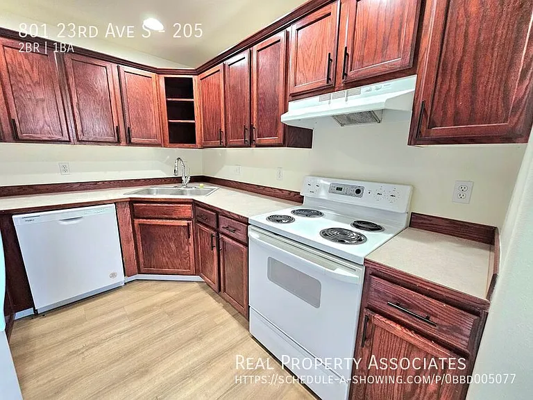 Judkins Park Place — Photo 14