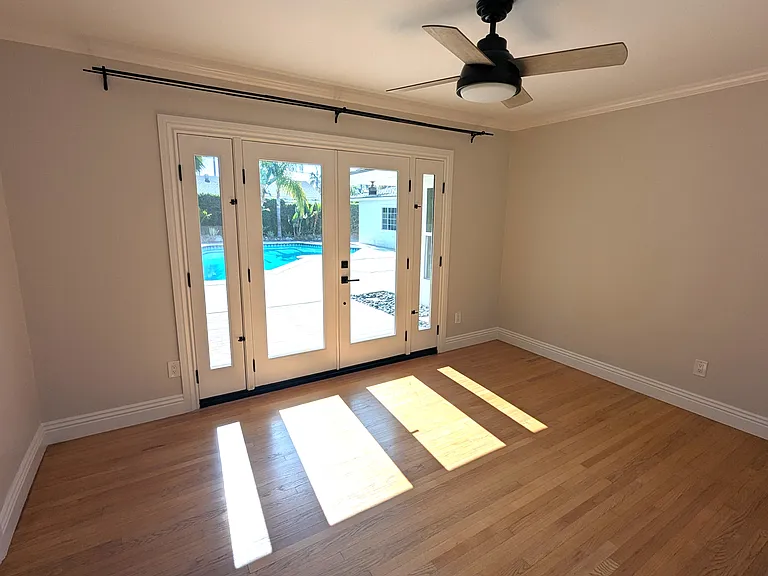 3418 Greenmeadow Dr — Photo 12