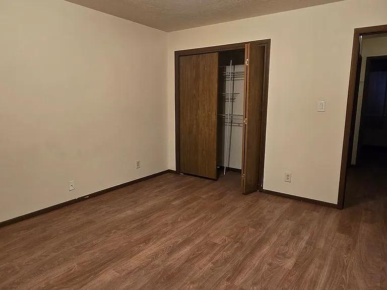 1705 Cliffside Dr — Photo 14