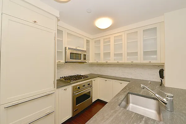 Rented by Nest Seekers International | media 5