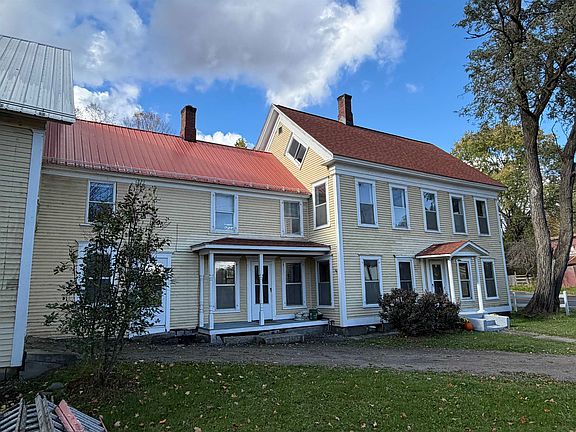 2nd image of 8 Chelsey Hill Road