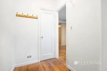 Rented by (Legacy) Elegran