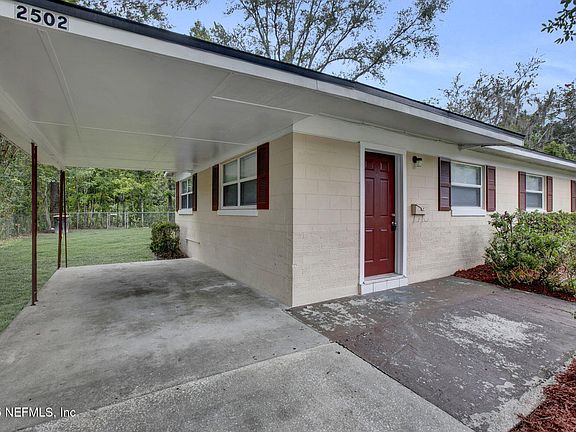 3rd image of 2502 HUGH EDWARDS Drive