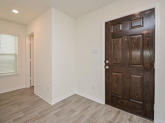 5th image of 4930 Lucky Fawn Ln