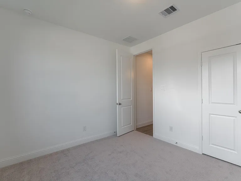 11219 Tropical Forest Way — Photo 35