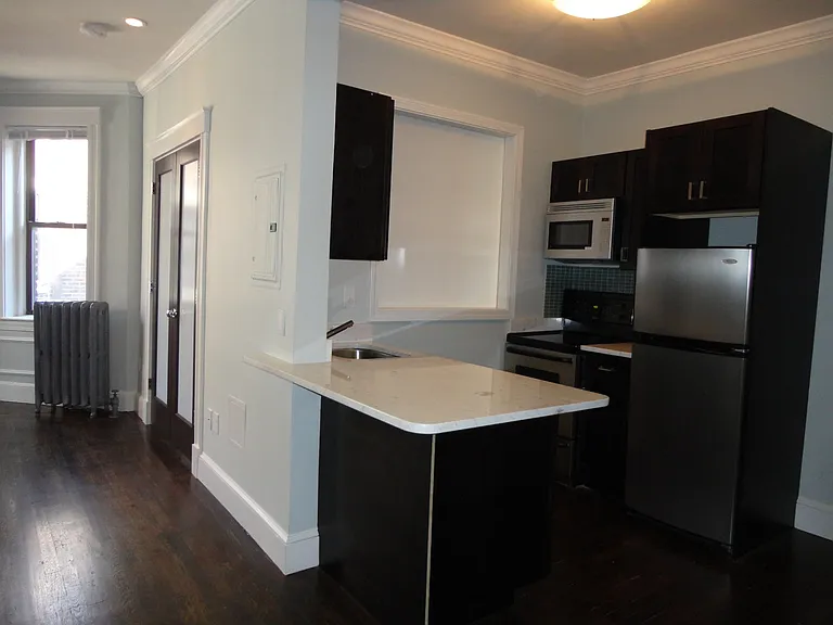 111 Jersey St #14 — Photo 2