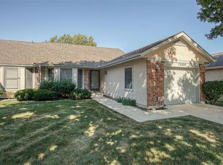 12200 Monrovia St, Overland Park, KS 66213