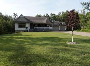 718 Crystal Dr, Duluth, MN 55811