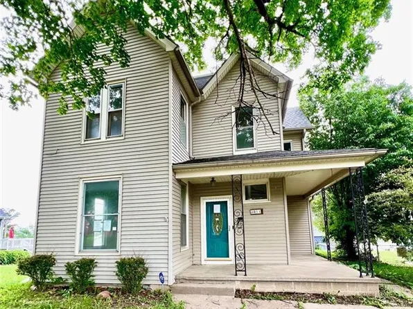 3011 Seneca St, Saint Joseph, MO 64507