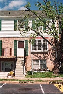 1st image of 1042C Brixton Ct