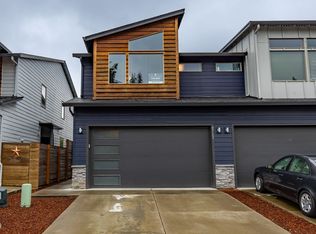 8723 NE 43rd Pl, Vancouver, WA 98665