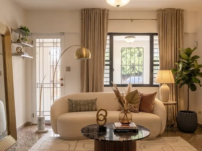 1771 Siervas De Maraa — Photo 36