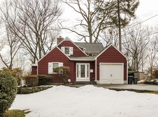 60 Iselin Ter, Larchmont, NY 10538