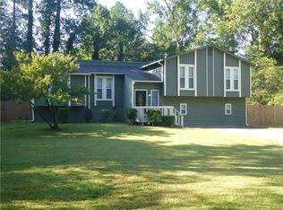 2411 Rock Creek Dr SW, Marietta, GA 30064