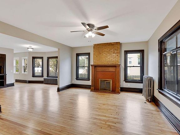5th image of 2001 Glenwood Ave #1