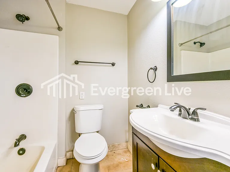 835 S Revolta Cir — Photo 13