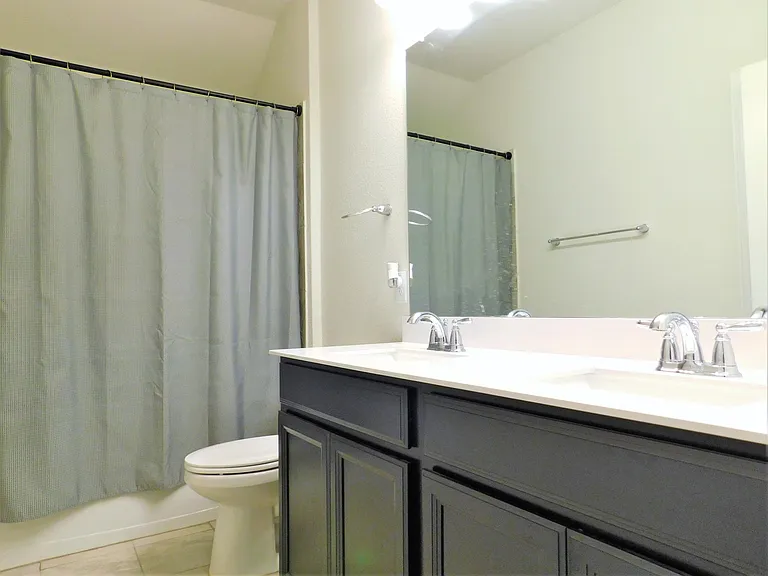 1321 Millican Ln — Photo 31