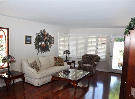 2nd image of 1676 Harper Dr