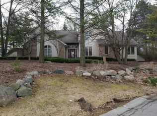 363 Sycamore Ct, Bloomfield Hills, MI