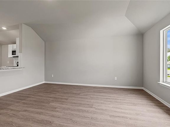 5th image of 20222 W 195th St