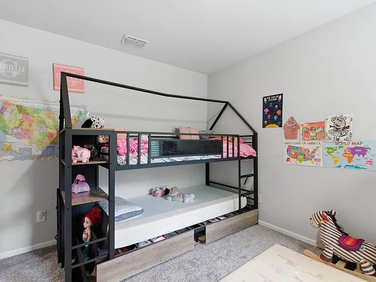 16308 Caledonia Ct — Photo 14