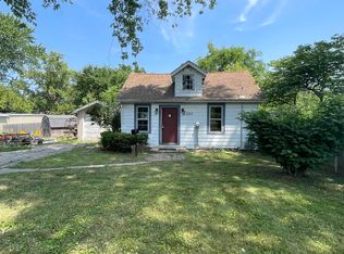 223 E Todd Ave, Woodstock, IL 60098