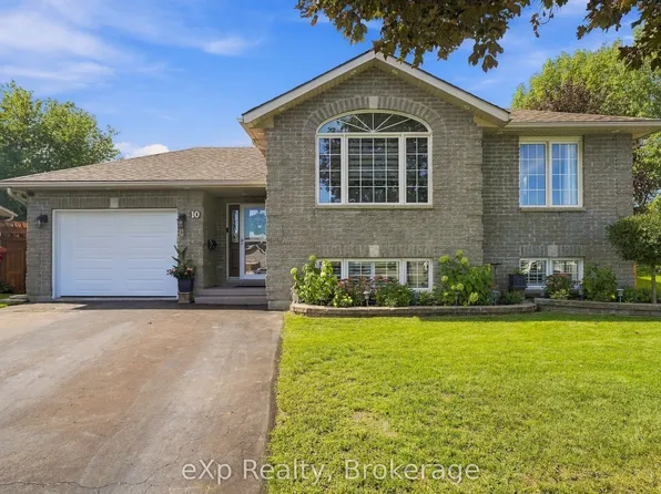 10 Christopher Ct, Belleville, ON K8N 5Z3