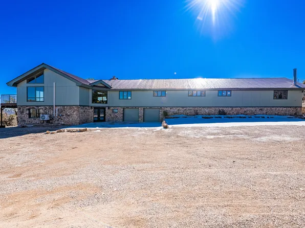 18 Calle Del Caballo, Sandia Park, NM 87047