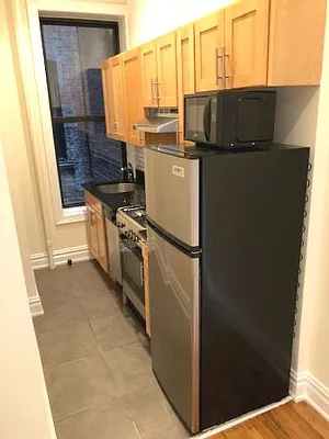 Rented by Besen Partners, LLC | media 31