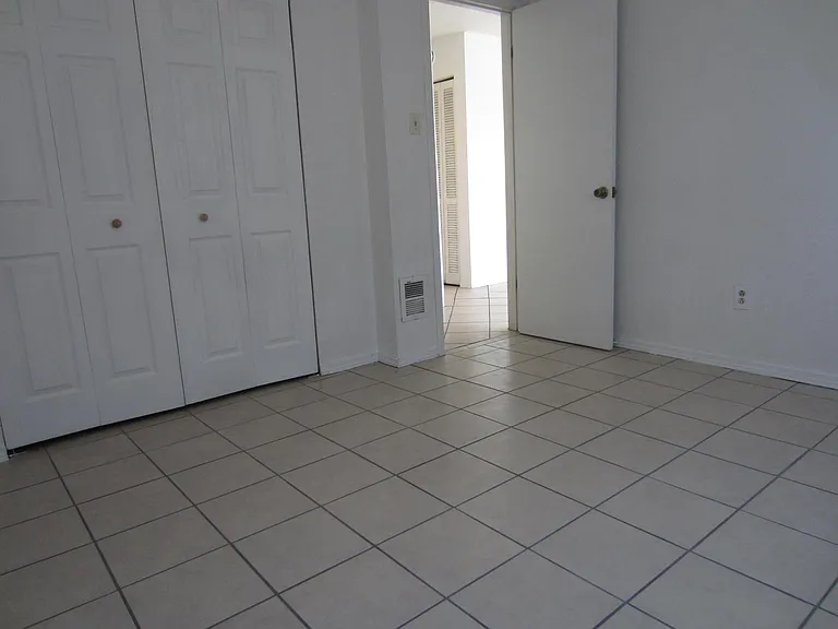 224 Mescalero Rd NW #B — Photo 5