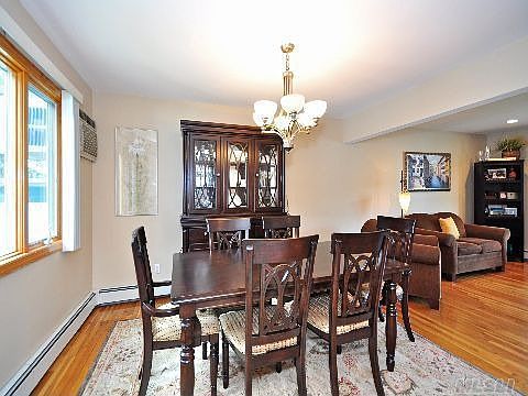 5th image of 5 Carlton Ave