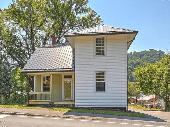 308 E Main St, Saltville, VA 24370