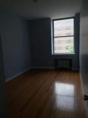 Rented by HFF Realty LLC | media 9