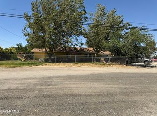3153 E Avenue H4, Lancaster, CA 93535