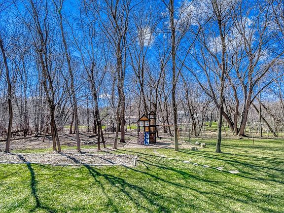 5th image of 5676 Garden Dr