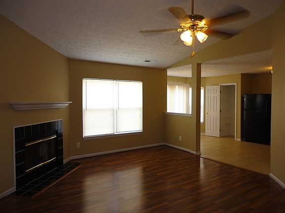 2nd image of 6754 Smithfield Blvd