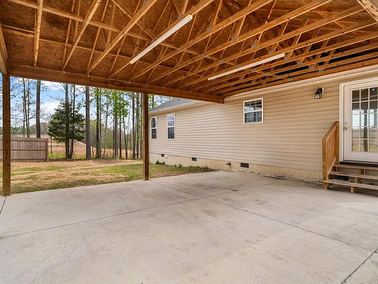 3143 Sonya Dr NW — Photo 37