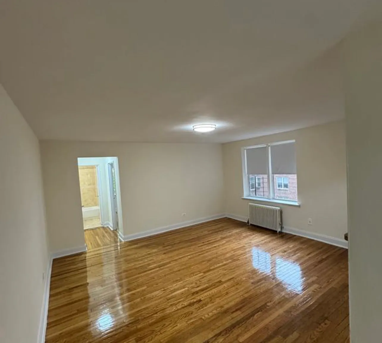1 bed, 650 sqft, $2,200 — Photo 3