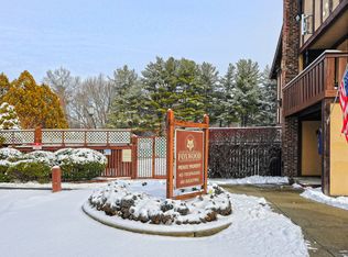 342 Foxwood Ln #342, Milford, CT 06461