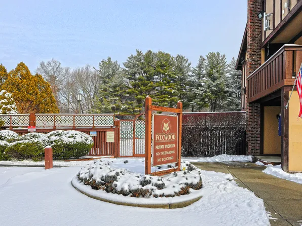 342 Foxwood Lane #342, Milford, CT 06461