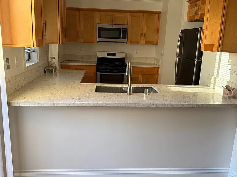 5335 Argos St — Photo 16