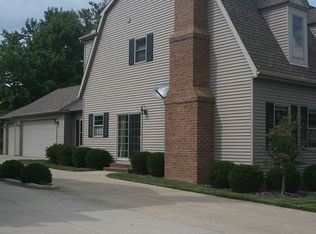 808 York St W, Lexington, OH 44904
