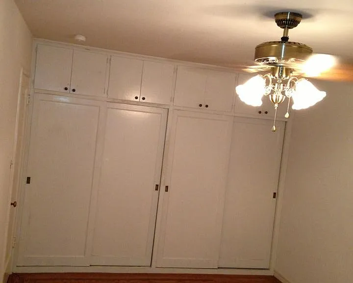2200 Mountain Blvd #4 — Photo 7