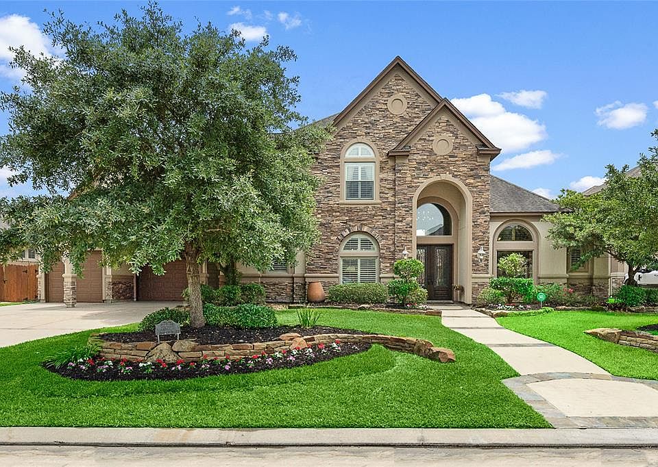 1st image of 15719 Jordan Canyon Ln