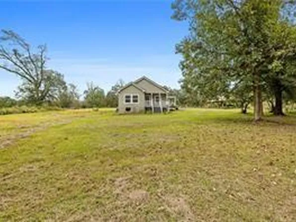 21540 Lacsue Ln, Hammond, LA 70403