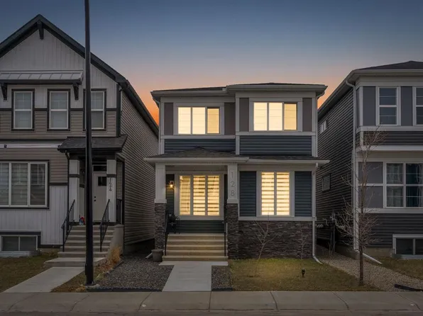 128 Seton Vlg SE, Calgary, AB T3M 3G5