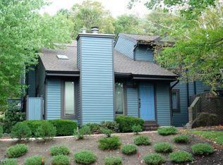 73 Aspen Dr, Basking Ridge, NJ 07920