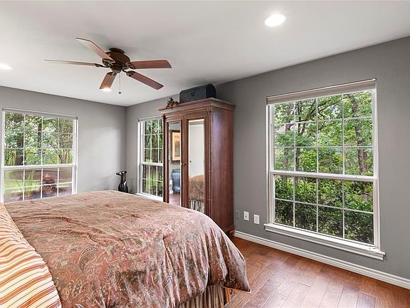 4th image of 5310 Lakeview Cir