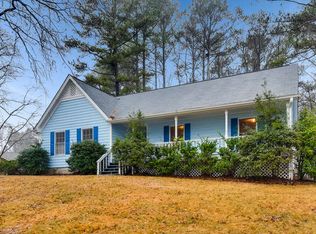 3122 Country Lake Dr, Powder Springs, GA 30127